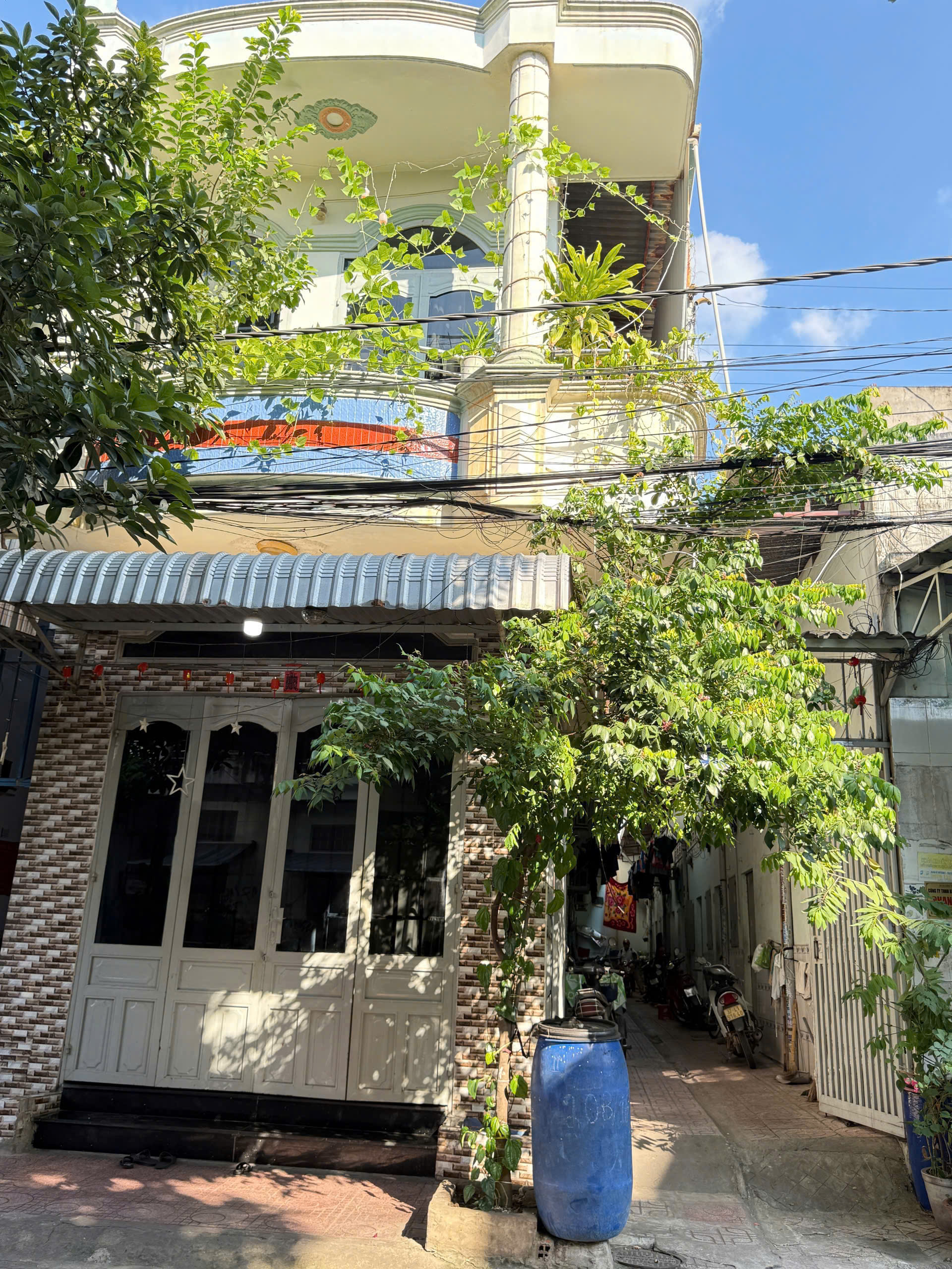  BÁN NHÀ CHÍNH CHỦ 1 TRỆT 1 LẦU VÀ 12 PHÒNG TRỌ NGAY CHỢ  KHU DÂN CƯ 434 - P. BÌNH HÒA, TPHCM 