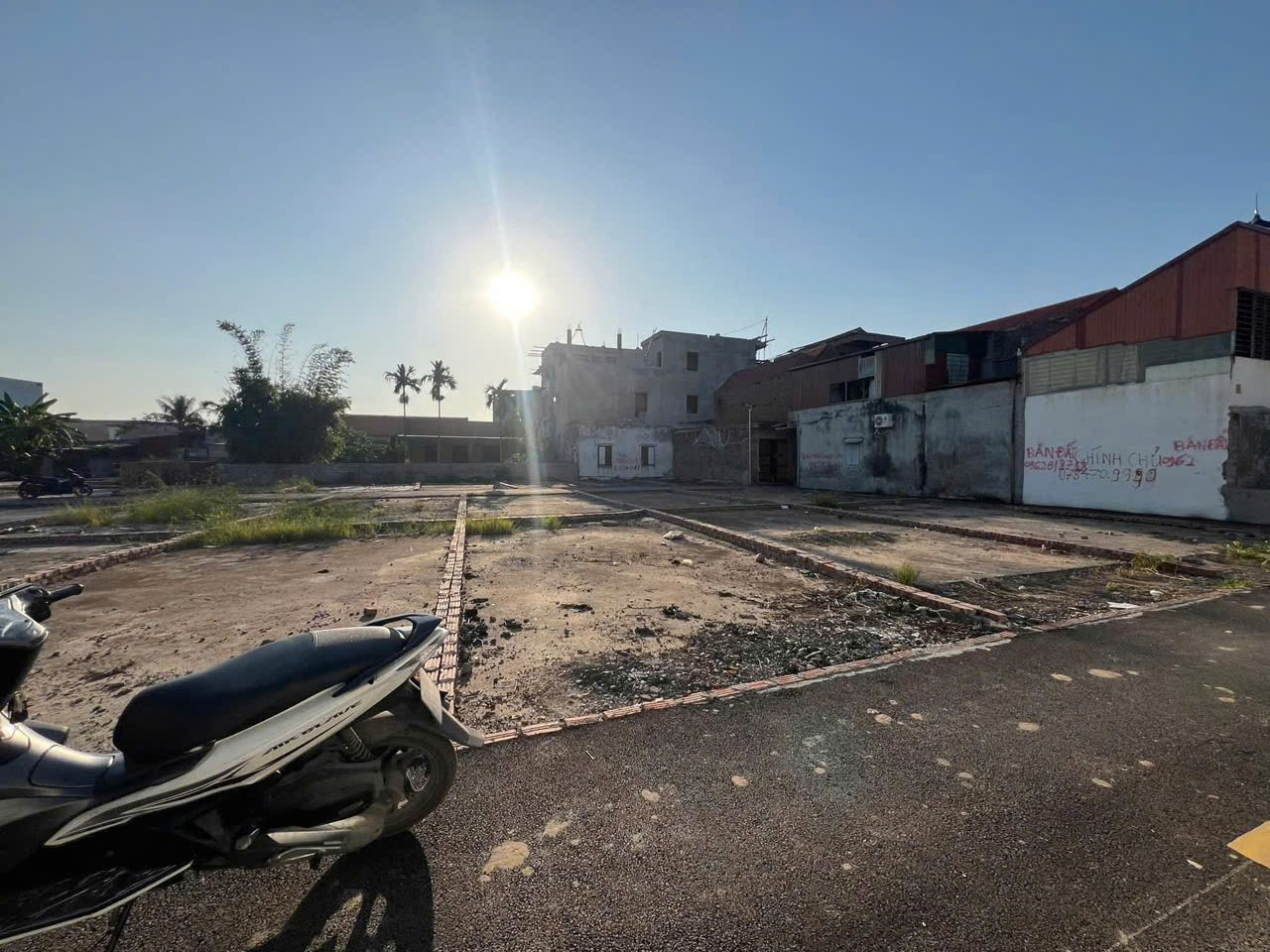  1,1xx TỶ – NGÕ 3,5M ĐẦU TRUNG NGHĨA  TUYẾN 2 SAU 1 NHÀ MẶT ĐƯỜNG – THANH KHOẢN TỐT  ZALO 0567 222 555 