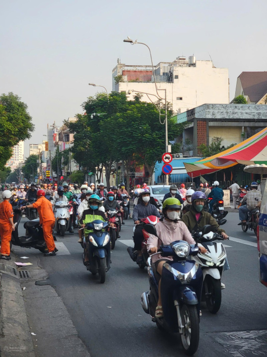  SIÊU VỊ TRÍ - HIẾM VỀ GIÁ - Mặt Tiền Lê Vẵn Sỹ - Phố THời Trang - DT 97m2 x 4 Tầng - 23 tỷ x TL 