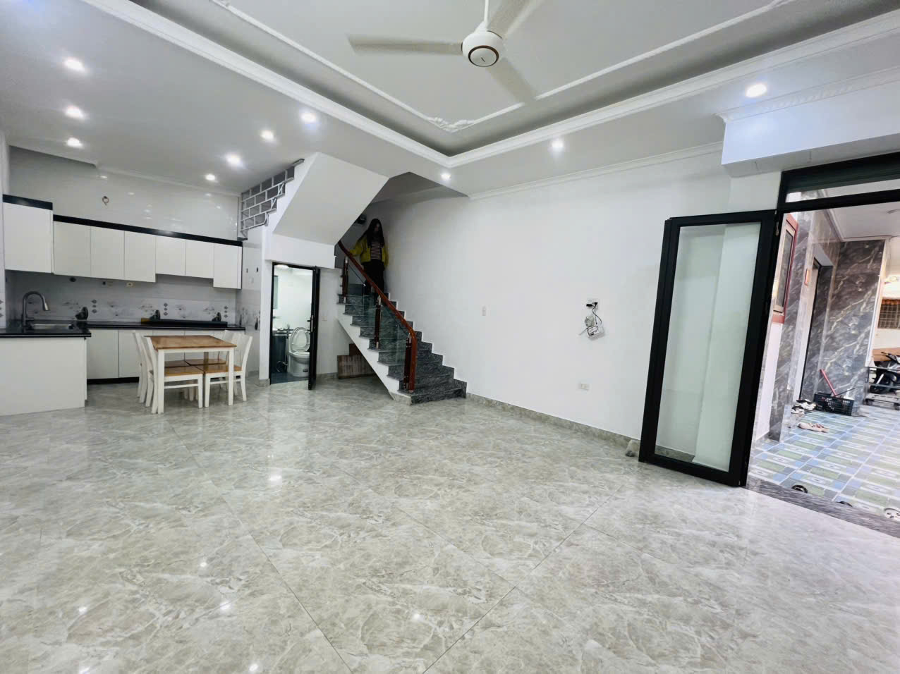  Bán nhà Trực Cát - Thiên Lôi, 40m 4 tầng, đẹp như mới, giá 3.2 tỉ 