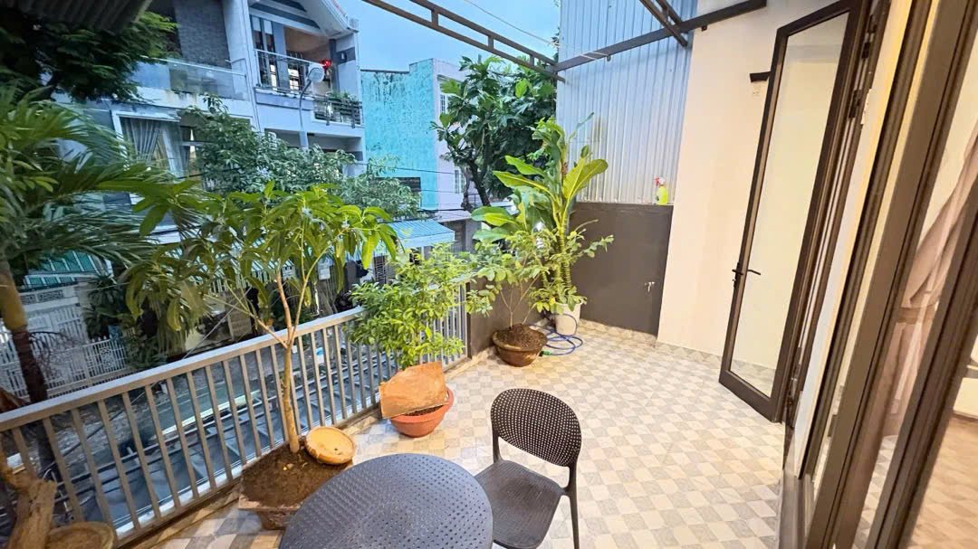  SIÊU PHẨM ĐỘC QUYỀN – GIÁ RẺ NHẤT KHU VỰC Nhà 3 tầng – MỚI – FULL nội thất Vị trí SIÊU ĐẸP 