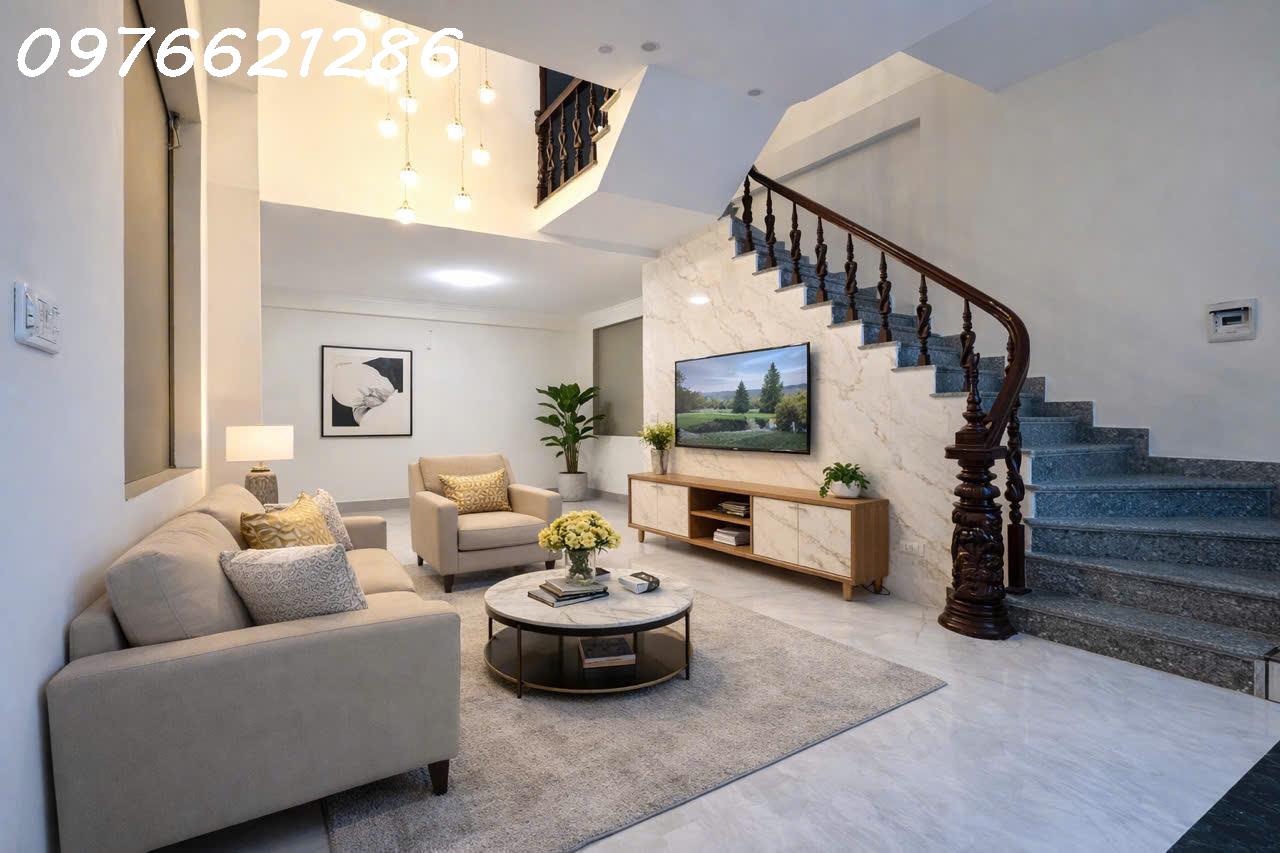  Bán nhà lô góc Việt Hưng – 65m² – 4 tầng – ngõ ô tô – giá 16,x tỷ – gần phố – sổ đỏ vuông – gara ô tô – nhà đẹp ở ngay 