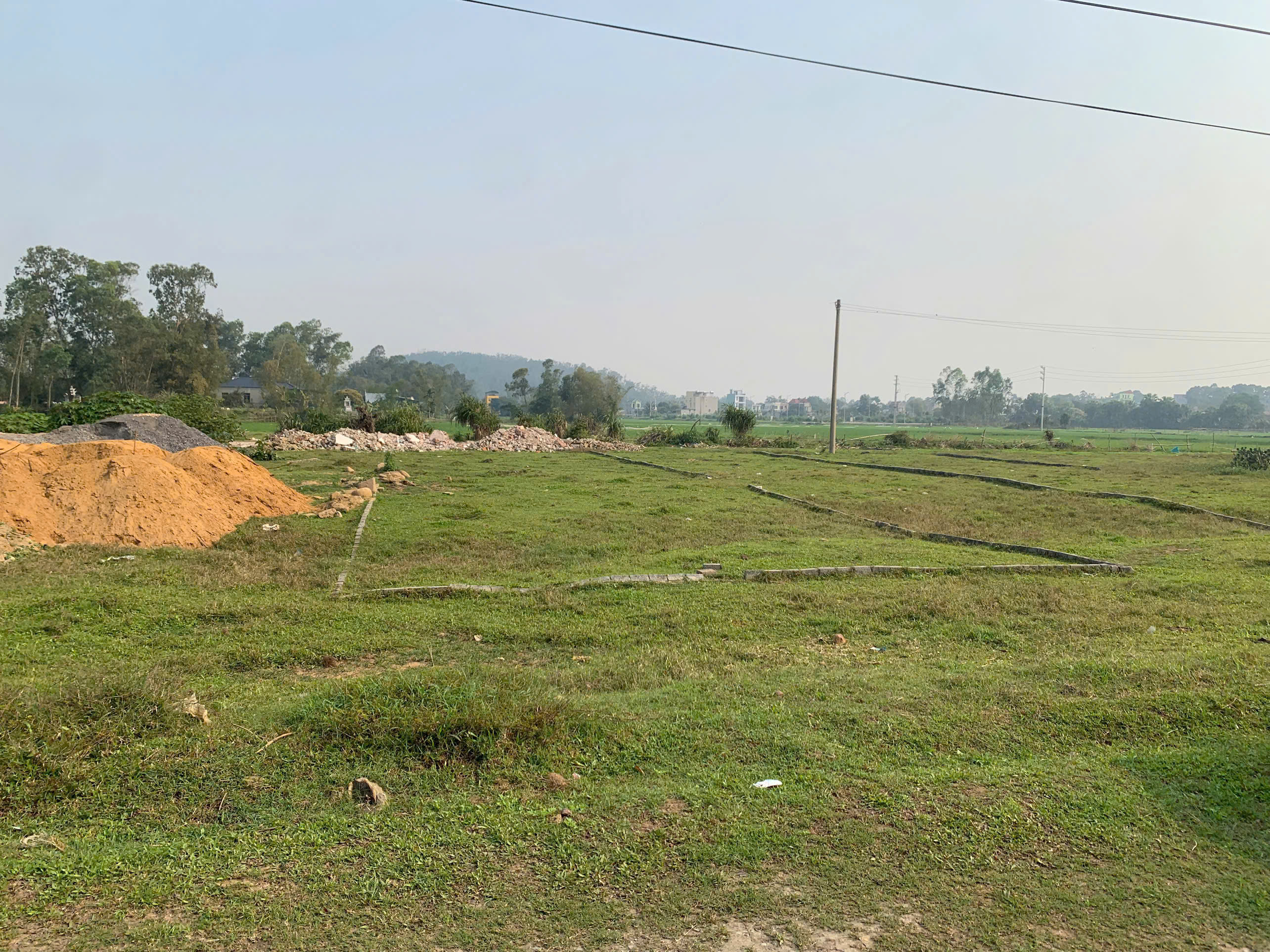  CHÍNH CHỦ BÁN GẤP 2 LÔ ĐẤT ĐẤU LƯNG – MẶT TIỀN ĐƯỜNG XUỐNG KHU DU LỊCH HẢI HÒA 