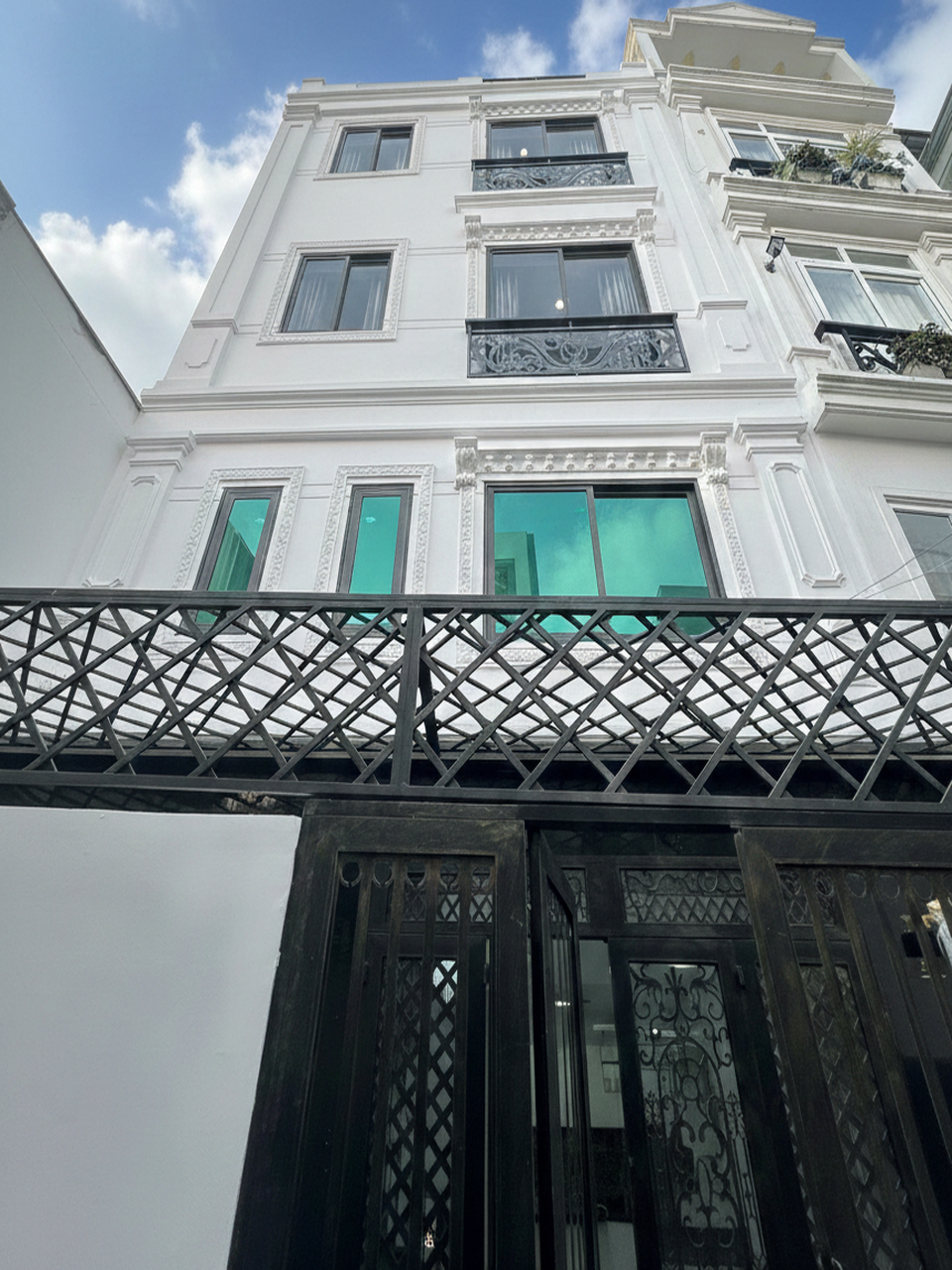  T2035 ???? nhà Nguyễn Thượng Hiền Bình Thạnh, SHR, 6x6m, 6.x tỷ 