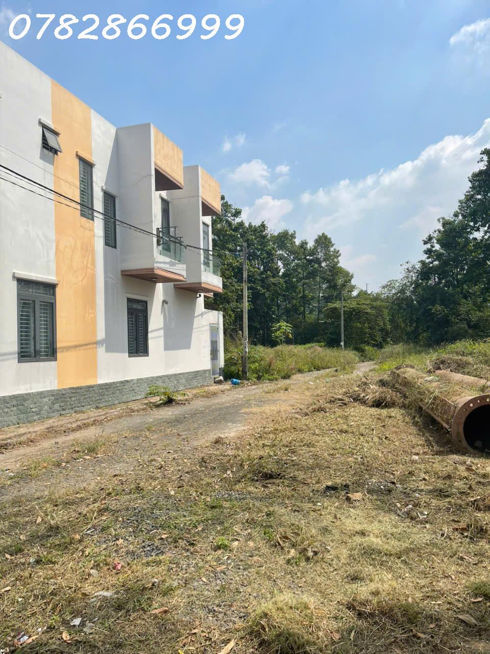  Đất tại đường 1/ĐT 769, sát bên sân bay Long Thành. 2,2 tỷ hạ giá còn 2 tỷ 