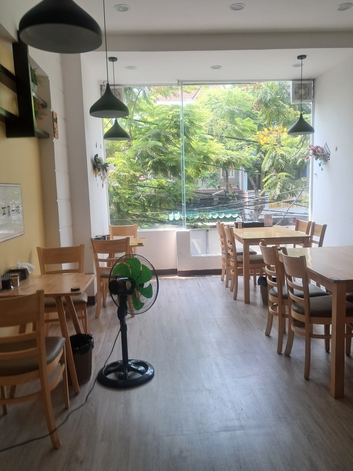  Nhà mặt tiền Nguyễn Văn Thoại 80,7m² 3,5 tầng giá 21,5 tỷ gần biển Mỹ Khê 