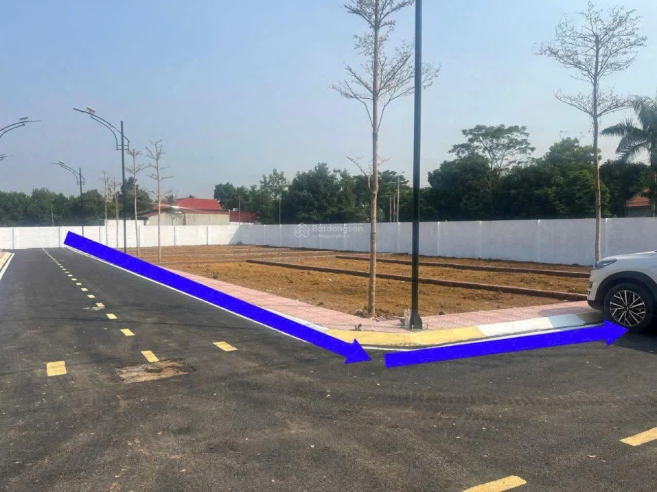  Siêu hiếm! Lô góc 2 mặt tiền trại Láng - 122m2 - giá tốt chốt nhanh 