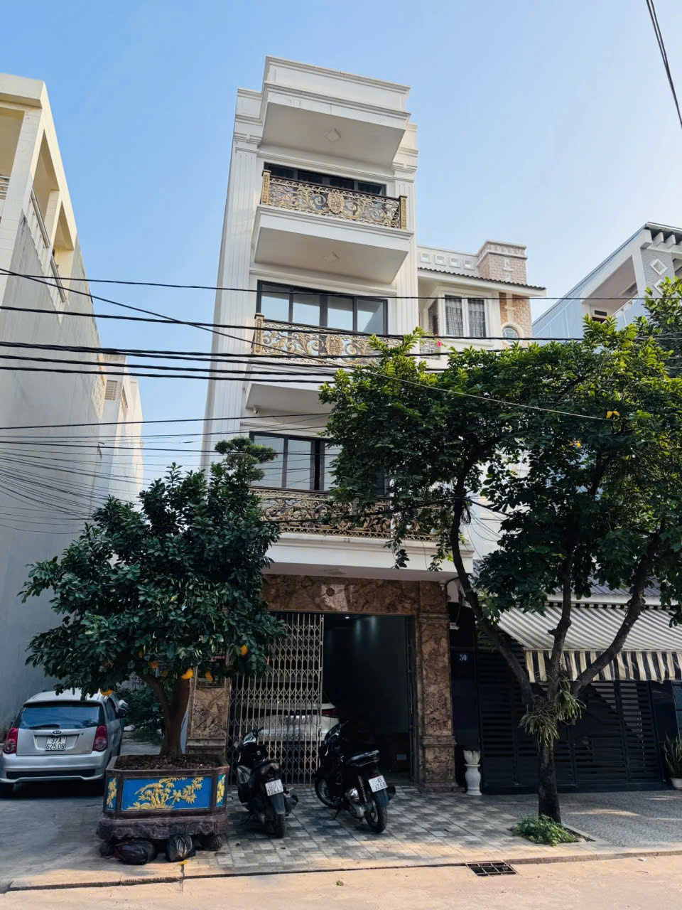  Bán nhà phân lô 591 Thiên Lôi - 101m 5 tầng, Thang Máy - Giá 18 tỉ 