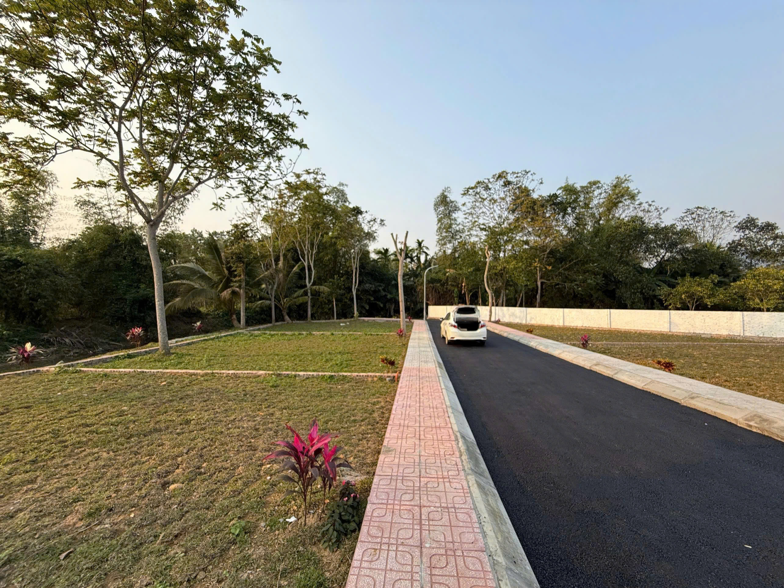  BÁN ĐẤT LÔ 2 GÓC MẶT TIỀN - BÁM SUỐI – SERENA KHOÁNG NÓNG SUNGROUP KIM BÔI – GIÁ CHỈ 686 TRIỆU 