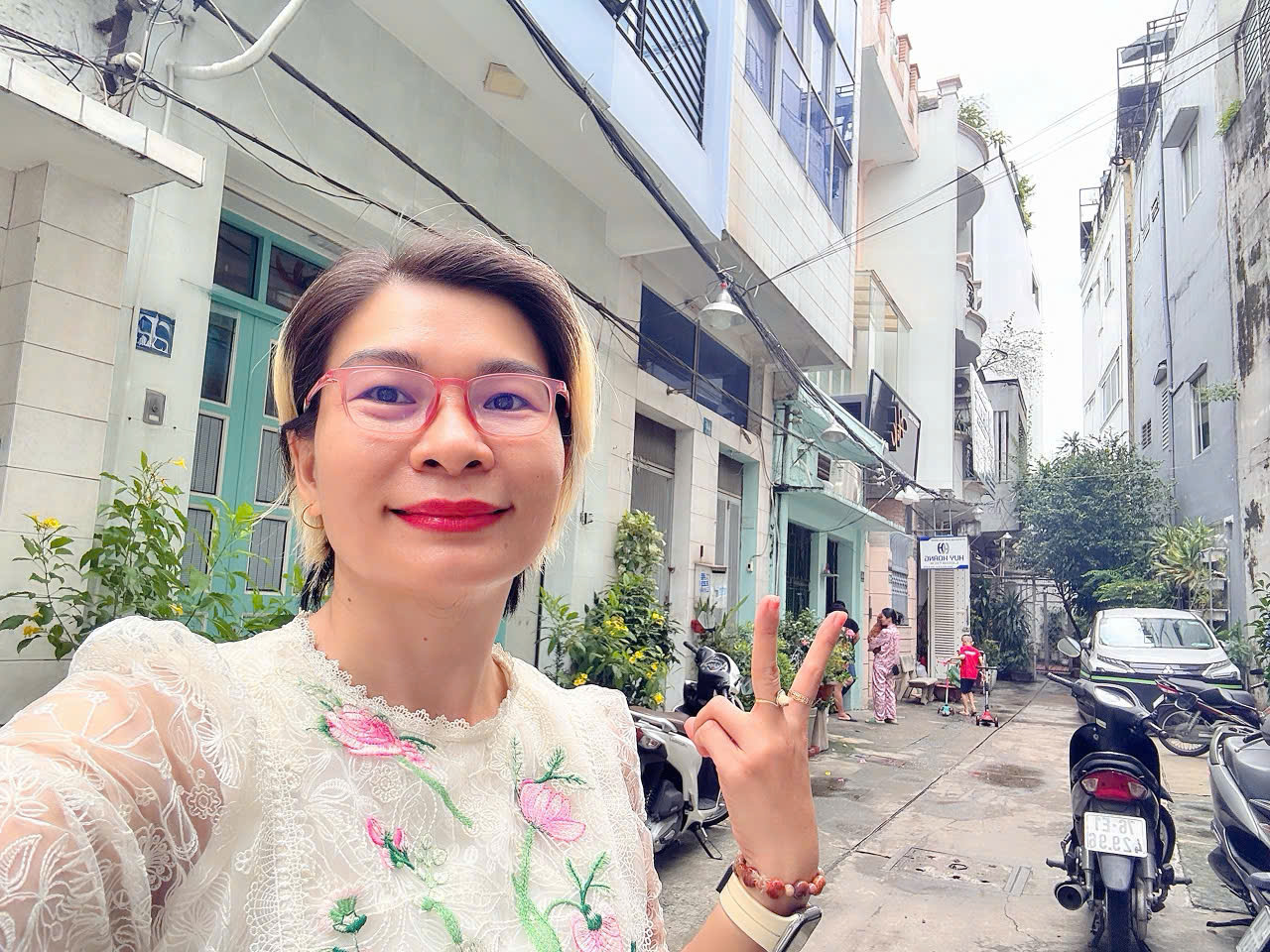  BÁN NHÀ MẶT TIỀN HẺM XE HƠI NGỦ TRONG NHÀ Đ.ĐINH CÔNG TRÁNG, QUẬN 1 - NGANG ĐẸP 4M*19M * LH GIANG GIANG: 093.86.76.685 