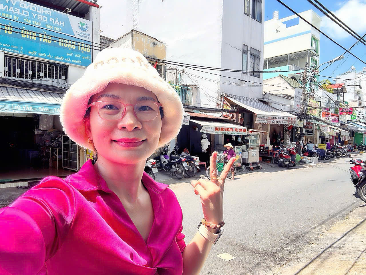  BÁN NHÀ 2 TẦNG MTKD Đ.XÓM CHIẾU, QUẬN 4 - NGANG HIẾM 6M*24M - CHÍNH CHỦ 1 ĐỜI XƯA - VỊ TRÍ KINH DOANH ĐA NGÀNH ĐỈNH * LH GIANG GIANG: 093.86.76.685 