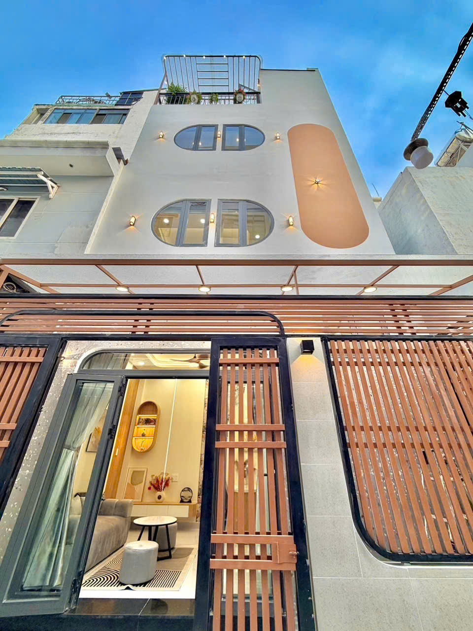  NHÀ ĐẸP - CHỦ TẶNG FULL NỘI THẤT - CHÍNH CHỦ BÁN 5.65 TỶ - BÌNH THẠNH - HẺM THÔNG - 2PN LỚN 3WC - MUA NHÀ ĐÓN TẾT 