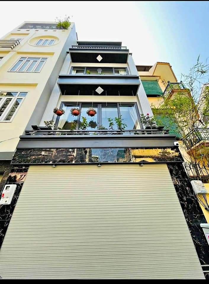  Bán nhà Huy Du 5 tầng, gần ga tàu điện Metro, cạnh Vinhomes Gardenia, ô tô đỗ cửa, 12 tỷ 