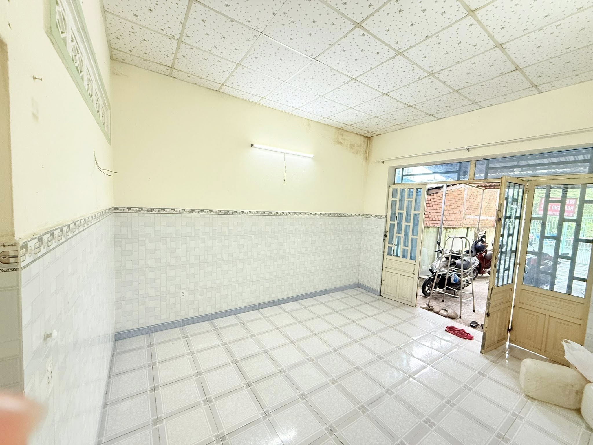  SIÊU PHẨM PHẠM VĂN CHIÊU - ĐỐI DIỆN TRƯỜNG HUỲNH VĂN NGHỆ - KINH DOANH ĐA NGÀNH 