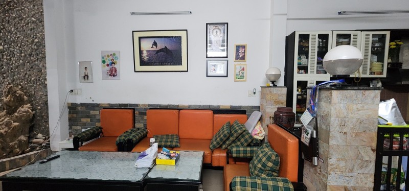  # Mặt Tiền Nguyễn Tất Thành đoạn Hải Châu, 125m2, 4 tầng cực xịn, 18.x nhỏ 