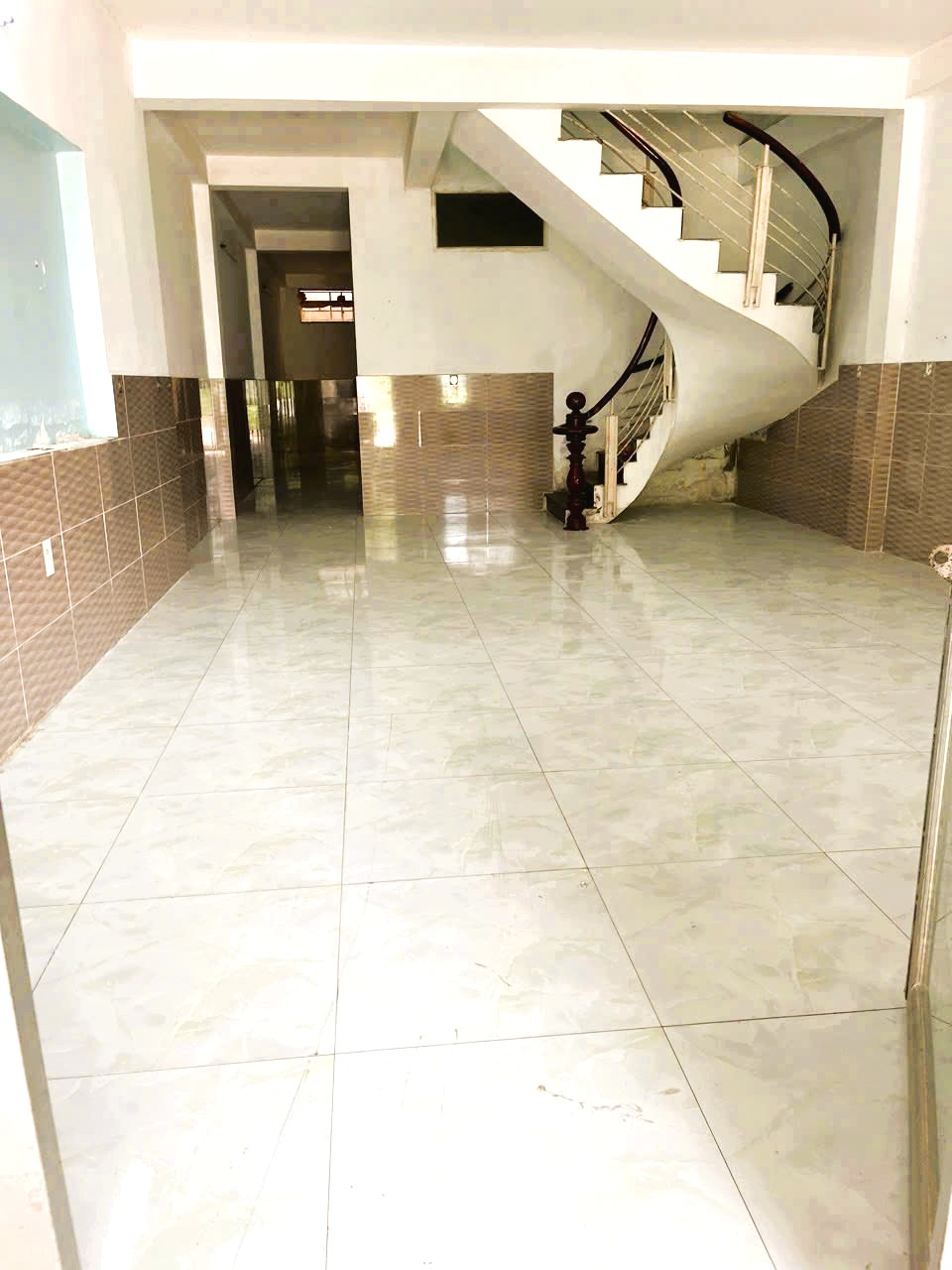  Hẻm Xe Hơi Phan Văn Trị- Gò Vấp - 60m2 (4m x 15m), 3 tầng 