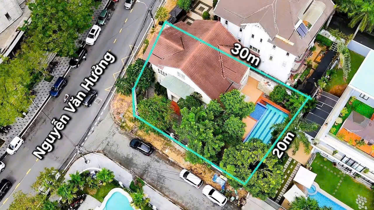  Bán gấp  căn Biệt Thự góc 2 mặt tiền Nguyễn Văn Hưởng, Thảo Điền ,Quận 2 