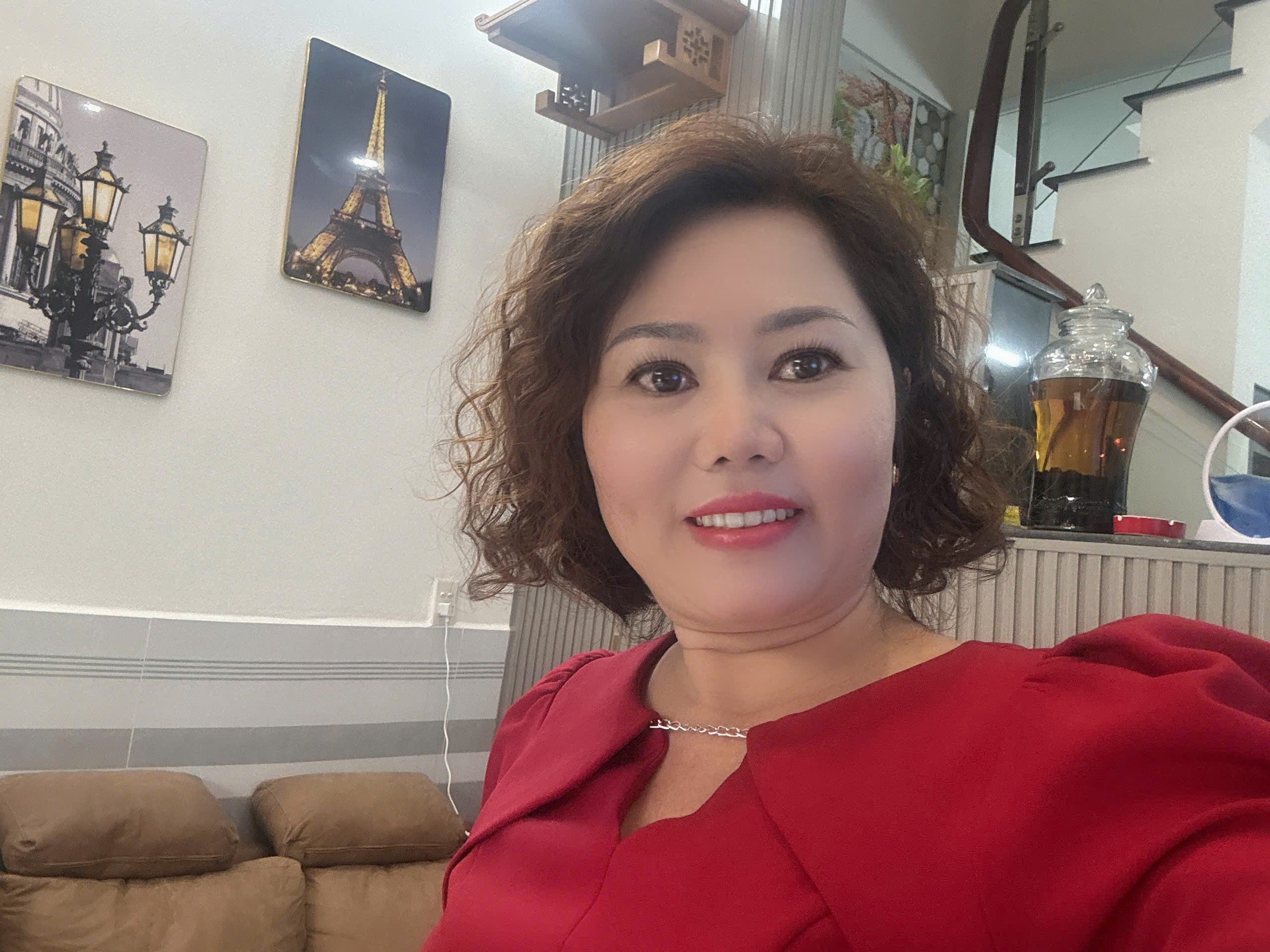  NHÀ 1/ ĐẸP Ở NGAY – (4×10) – 2 TẦNG BTCT – HẺM Ô TÔ 4.5M – KẾ  MÃ LÒ & GÒ XOÀI  – GIÁ CHỈ 4.6 TỶ TL CHỦ! 