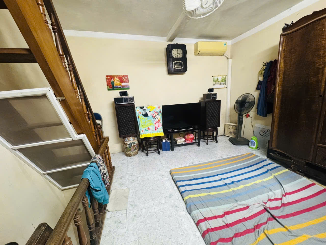  Bán nhà Hàng Nón -TRUNG TÂM HOÀN KIẾM - PHỐ CỔ - BẠT NGÀN TIỆN ÍCH - 10M RA MẶT PHỐ. 12m 4TẦNG 