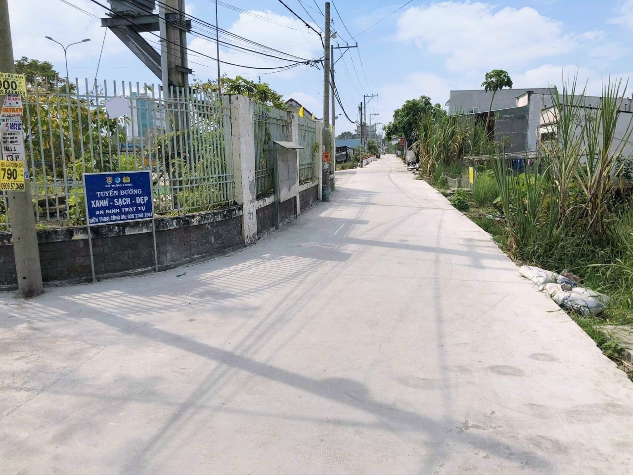  CẦN BÁN 121M2 ĐẤT THỔ CƯ (GÓC) HẺM XE HƠI GẦN TRƯỜNG 