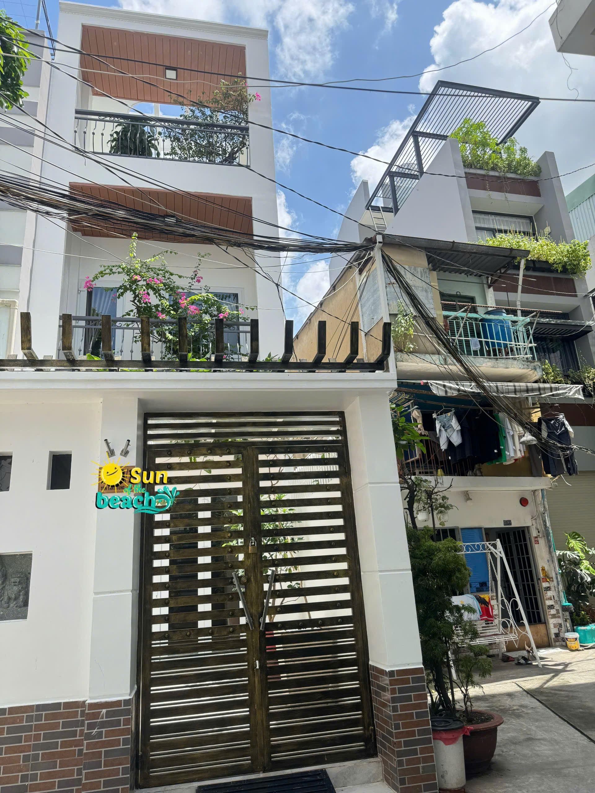  CHÍNH CHỦ BÁN NHÀ HXH Đ. TÔN THẤT TÙNG, QUẬN 1 - NHÀ MỚI THIẾT KẾ XIN SÒ * LIÊN HỆ GIANG GIANG: 093.86.76.685 