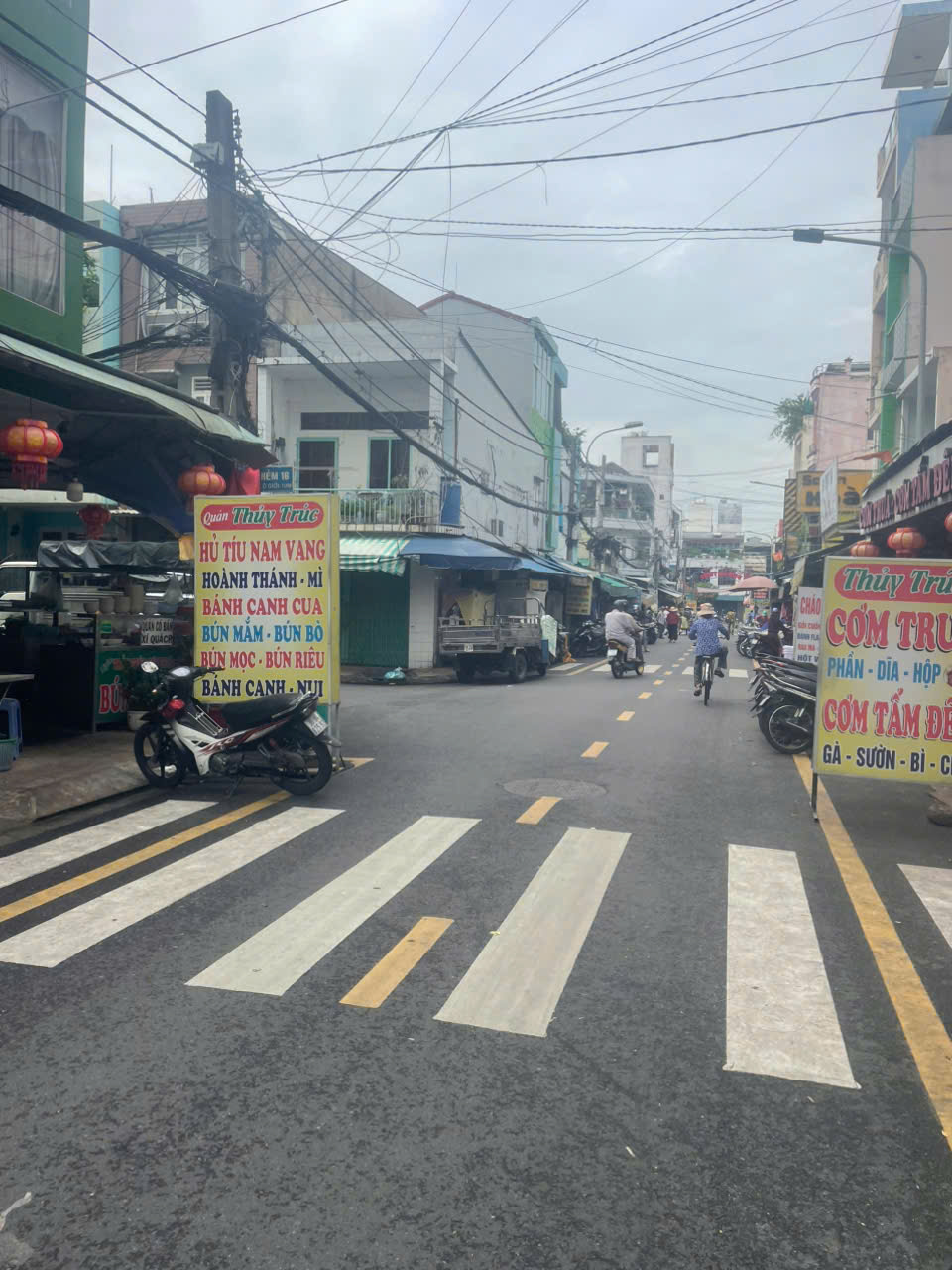  BÁN NHÀ MẶT TIỀN KINH DOANH - VỊ TRÍ ĐĂC BIỆT, RẤT ÍT NHÀ BÁN - PHỐ ẨM THỰC NGUYỄN NHỮ LÃM, QUẬN TÂN PHÚ 