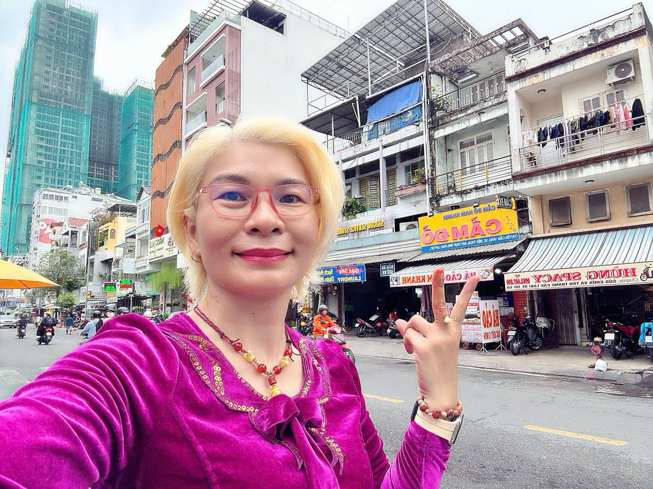  BÁN NHÀ MẶT TIỀN KD Đ.CÔ BẮC, QUẬN 1 - NỞ HẬU VUÔNG ĐẸP 6,7M*11M - CHÍNH CHỦ 1 ĐỜI XƯA - SÃN DÒNG TIỀN THUÊ ĐỀU 25TR/TH * LH GIANG GIANG: 093.86.76.685 