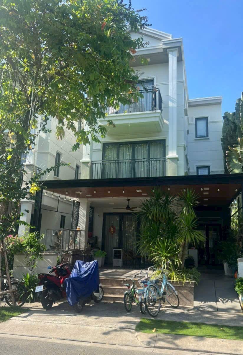  ???????? HÀNG HIẾM - CĂN GÓC NINE SOUTH – GIÁ RẺ 