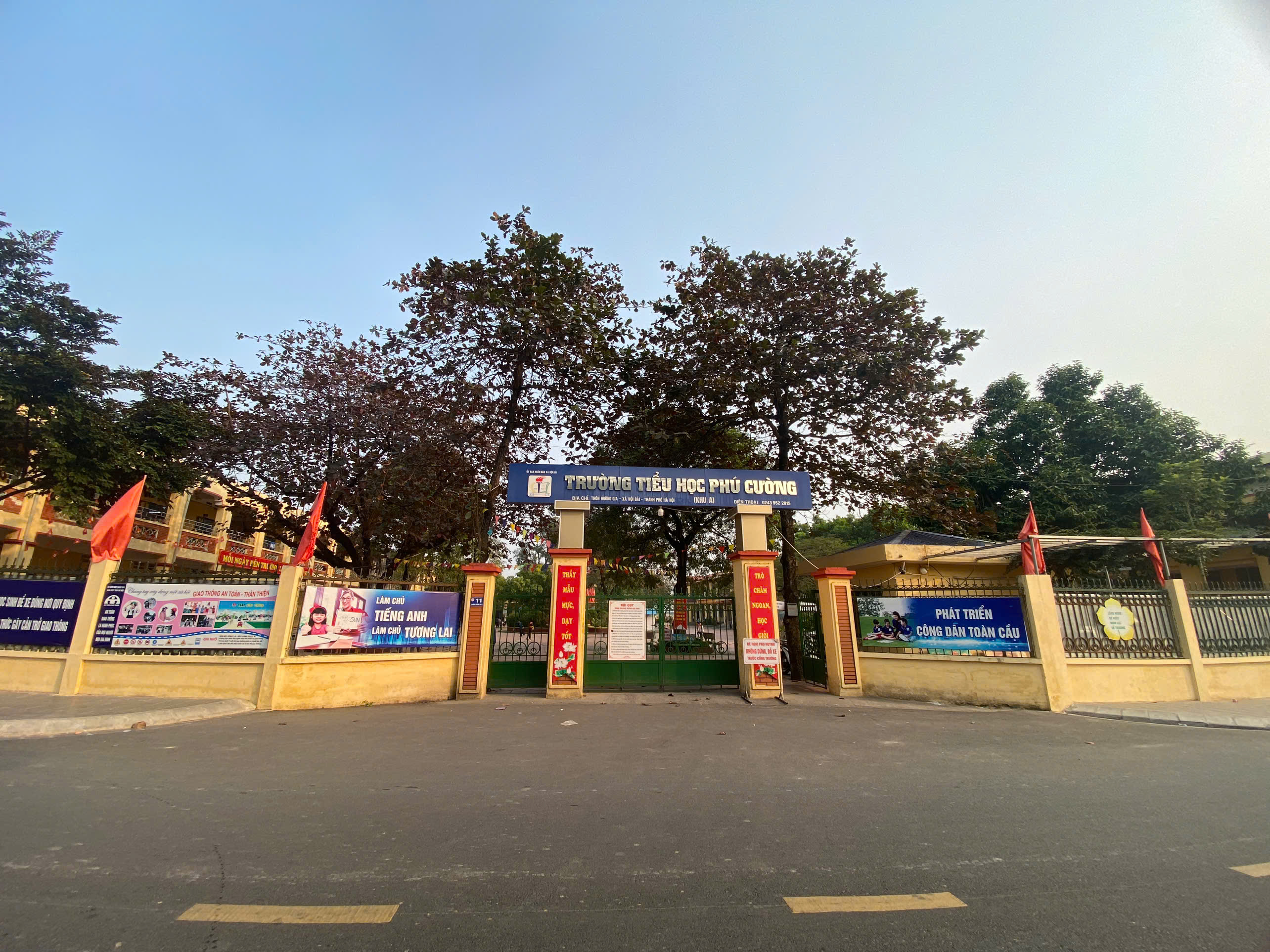  BÁN ĐẤT THUỴ HƯƠNG- PHÚ CƯỜNG GẦN KĐT QUANG MINH 80M2, Ô TÔ VÀO ĐẤT, CÁCH VÕ VĂN KIỆT 300M 