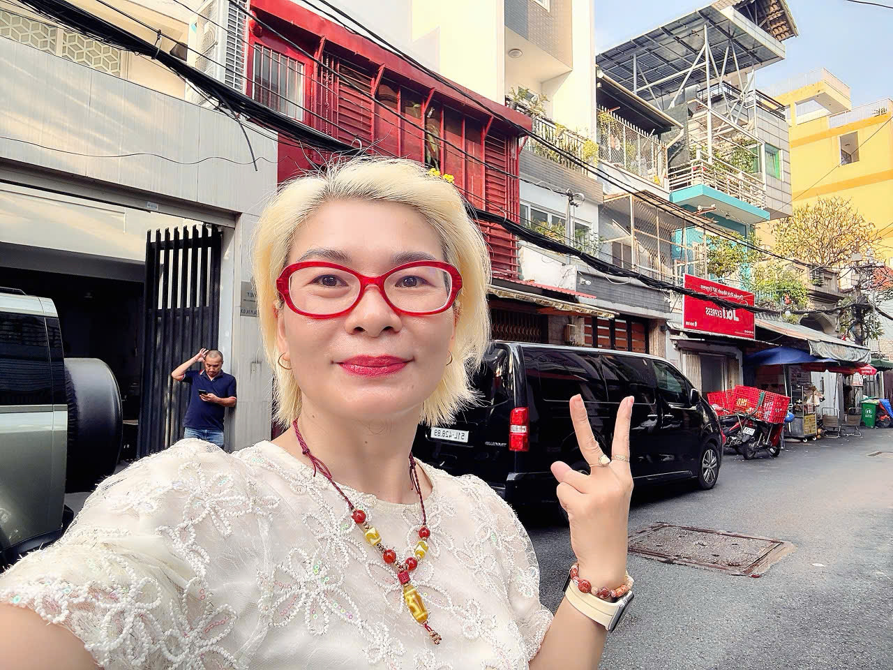  BÁN NHÀ 3 TẦNG HXH 8M Đ. LÊ VĂN SỸ, QUẬN 3 - 4.2M NỞ HẬU 5,8M*13M VUÔNG ĐẸP - HDT ĐỀU 30TR/TH * LH GIANG GIANG: 093.86.76.685 