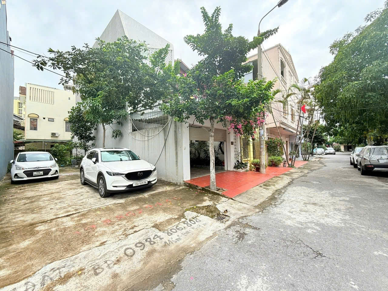  Bán đất Đoàn Kết - Quán Nam - đường 12m - View Hồ siêu thoáng - giá 62 tr/m 