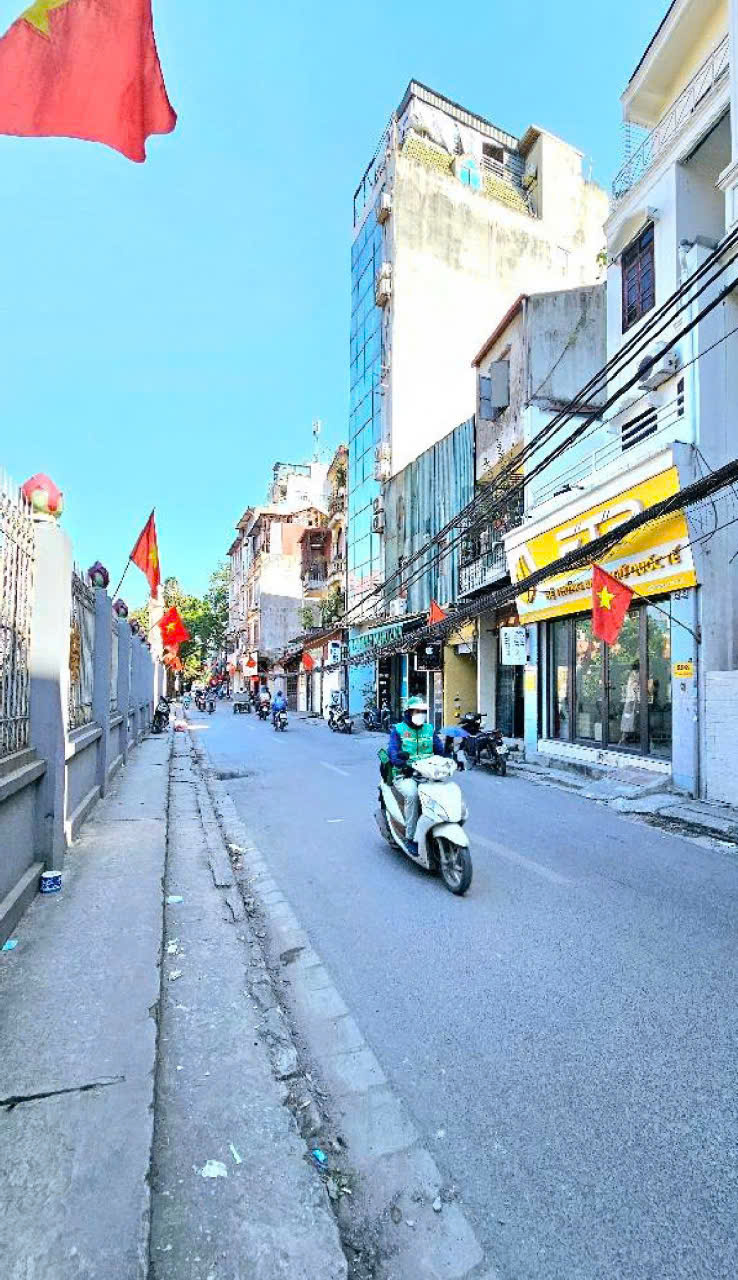  QUAN NHÂN - 73M² – MT 4.5M – 5 TẦNG  16.5 TỶ 