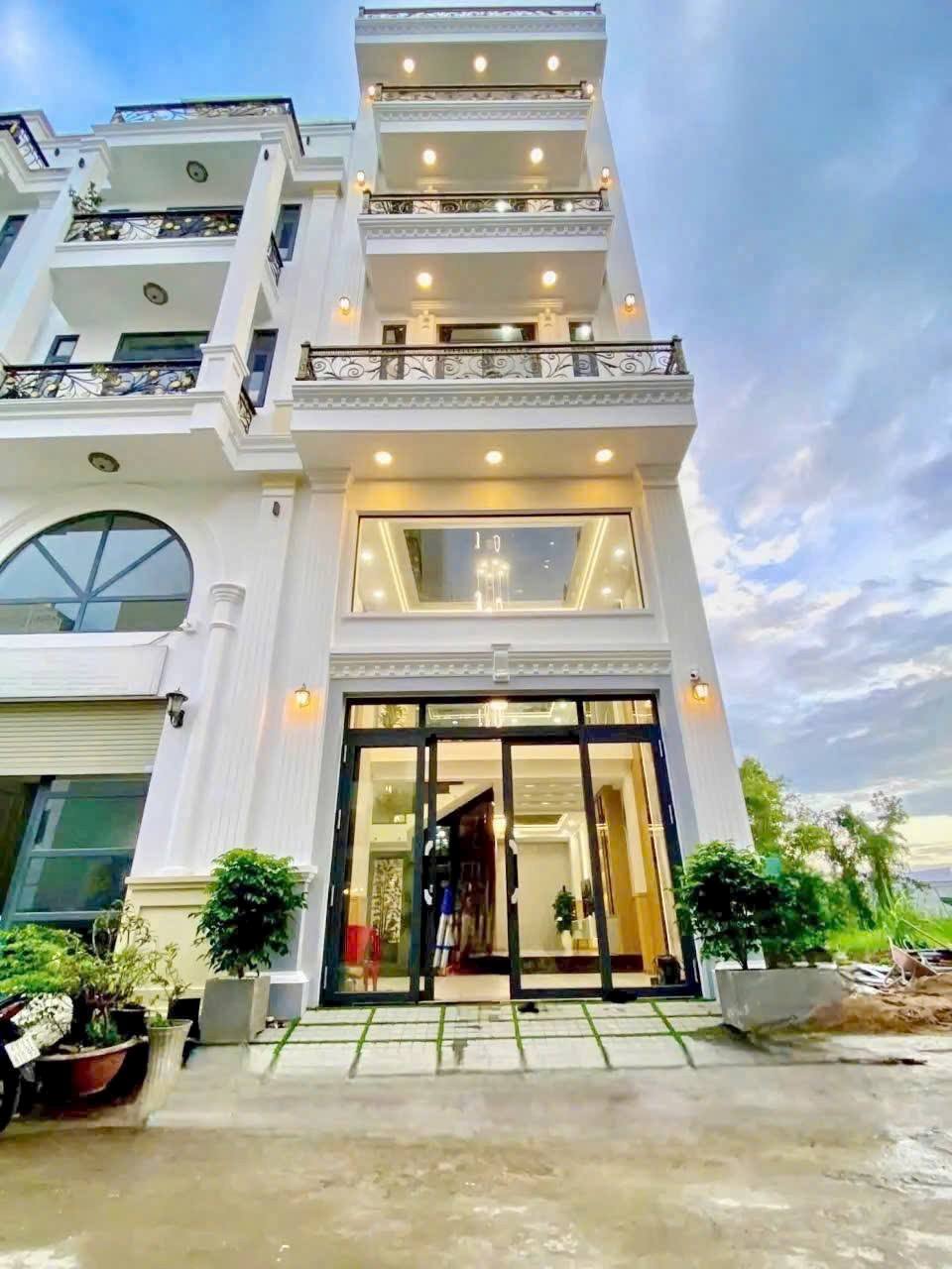  ???? BÁN NHÀ MỚI HIỆN ĐẠI THÔNG THOÁNG - ĐƯỜNG NHỰA 8M - NGAY HOÀNG QUỐC VIỆT, QUẬN 7???? 