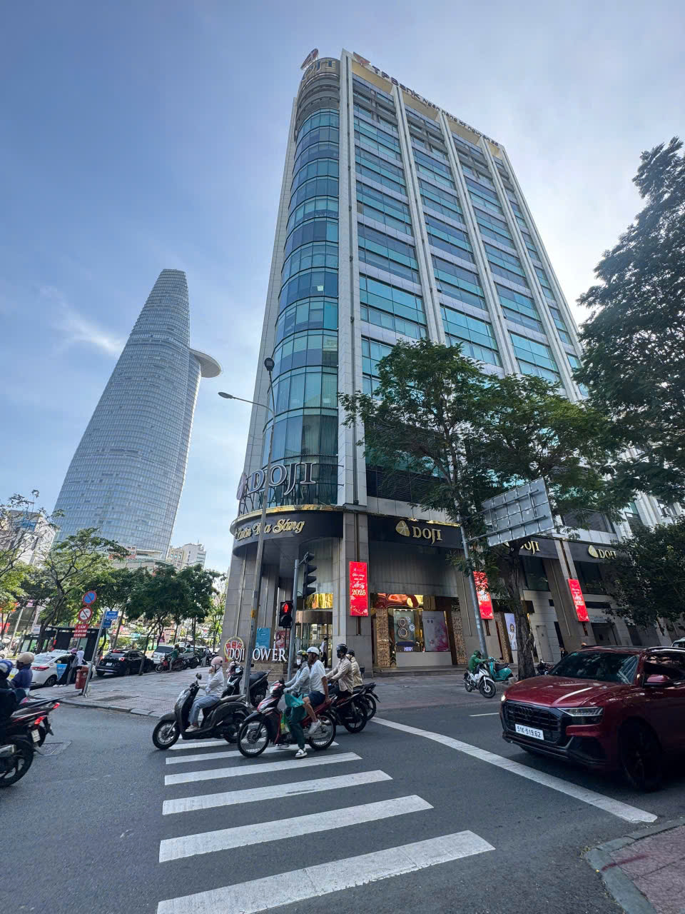  BÁN SIÊU PHẨM ĐỘC TÔN - MẶT TIỀN Đ.HÀM NGHI, NGUYỄN THÁI BÌNH, QUẬN 1 - DT 8,2M * 18M* LIÊN HỆ GIANG GIANG: 093.86.76.685 