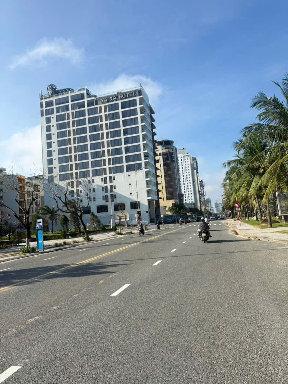  Mặt tiền Trần Quang Khải 