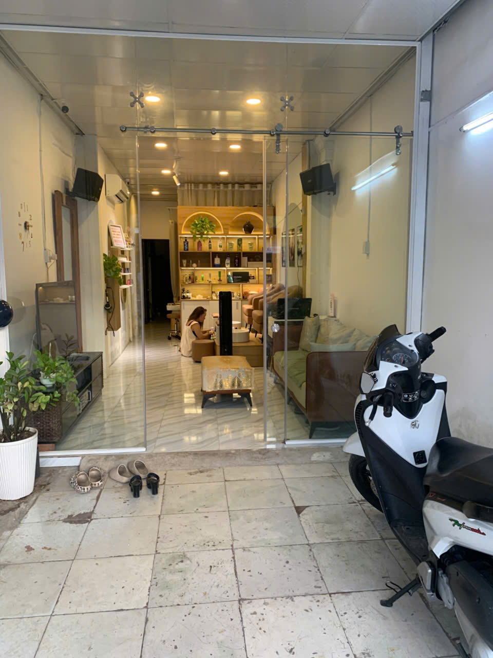  CHO THUÊ NHÀ MẶT TIỀN – 87m² – QUỐC LỘ 50, BÌNH HƯNG, BÌNH CHÁNH 