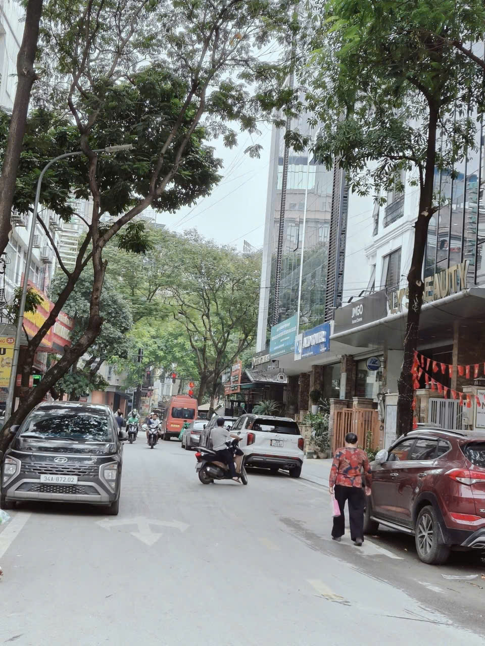  SIÊU PHẨM TRẦN THÁI TÔNG - THANG MÁY - 1 NHÀ RA PHỐ - ĐI BỘ CÔNG VIÊN CẦU GIẤY - 16.5 TỶ 