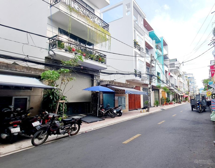  Nhà đẹp mặt tiền Bùi Minh Trực P5, Q8, 5.5x23m, khu chợ đông đúc - Chỉ nhỉnh 9 tỷ 