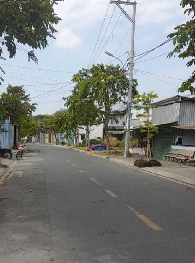  ĐẤT KHỦNG TẶNG NHÀ C4 (9.5X40) MẶT TIỀN TÂN THỚI NHÌ 02 – CÁCH QL22 CHỈ 100M 