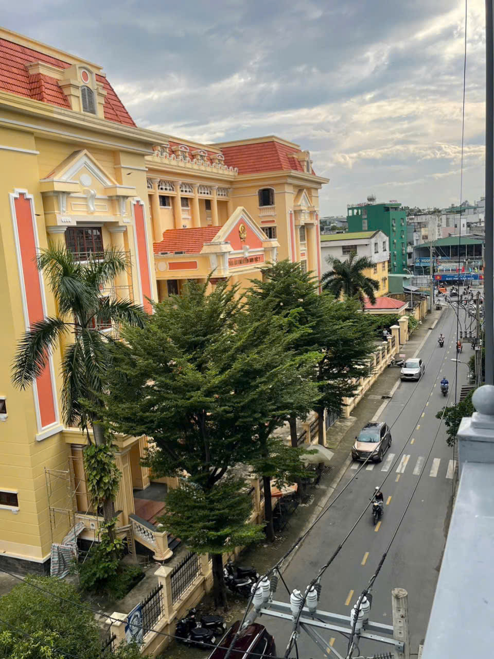  Bán đất chiều ngang hiếm 7x17m đường Dương Quảng Hàm, lộ giới 6m thông , hợp CHDV, giá chỉ 16,5 tỷ 