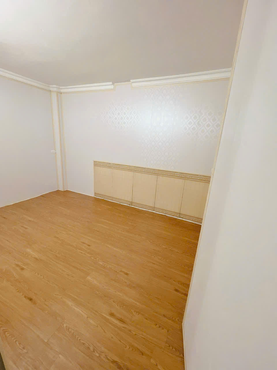  Nhà C4 đẹp tổ 5, Quang Minh. Chủ mới chỉ việc xách đồ về ở. Gần khu công nghiệp 