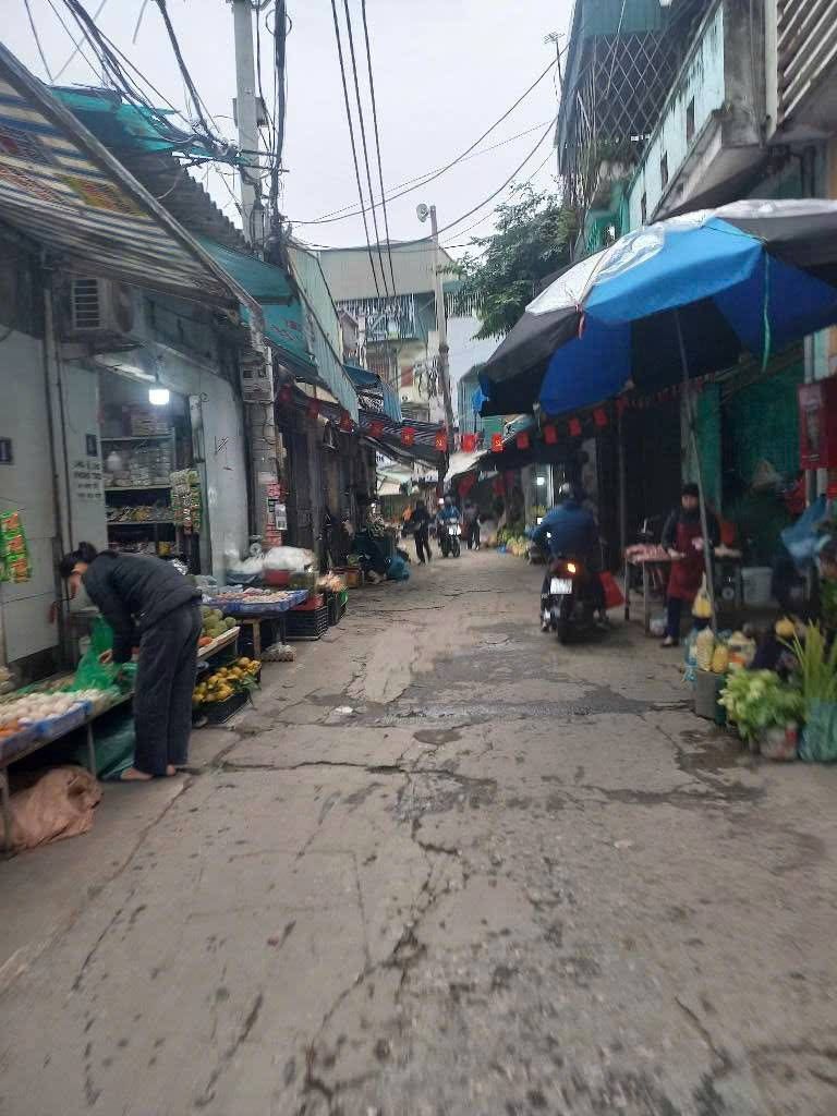  bán nhà Định Công 5 tầng chỉ 7,3 tỷ, full nội thất, ô tô sát nhà 