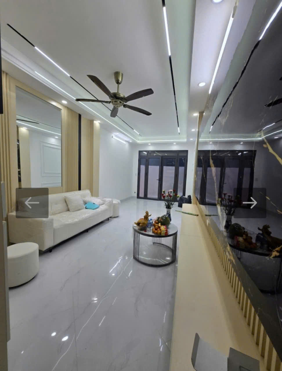  CHỈ 8,5 TỶ – NHÀ 5 TẦNG THANG MÁY – MẶT NGÕ – TRUNG TÂM HAI BÀ TRƯNG 