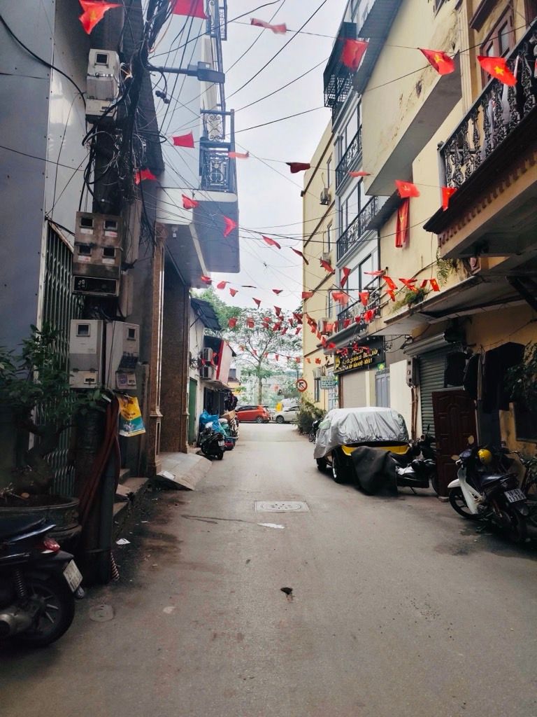  bán nhà Linh Quang 75m 6 tầng thang máy chỉ 11,8 tỷ, nhà đẹp ở luôn 