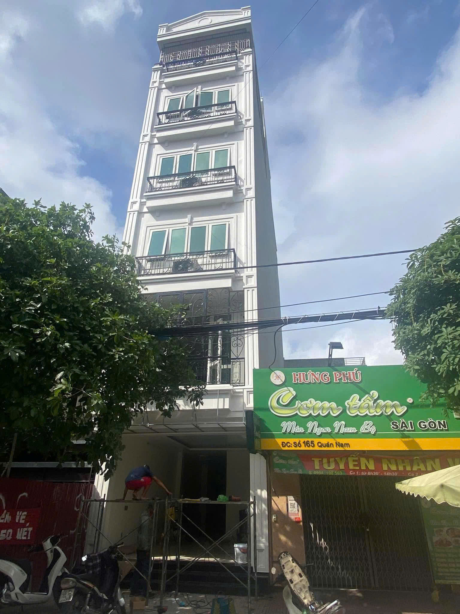  Chính chủ cần cho thuê siêu phẩm nguyên căn nhà mặt đường 