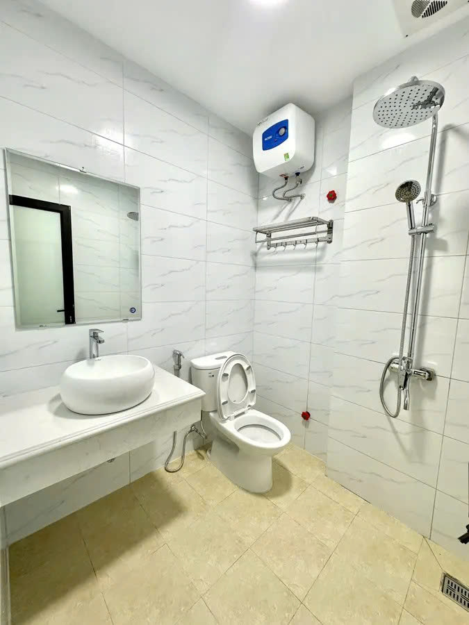  ???? BẠN CÓ TIN? Nhà 4 Tầng TRUNG TÂM ĐỐNG ĐA, Ngõ 3 Gác, Gần Ô Tô, Giá CHỈ 2.6 TỶ! 