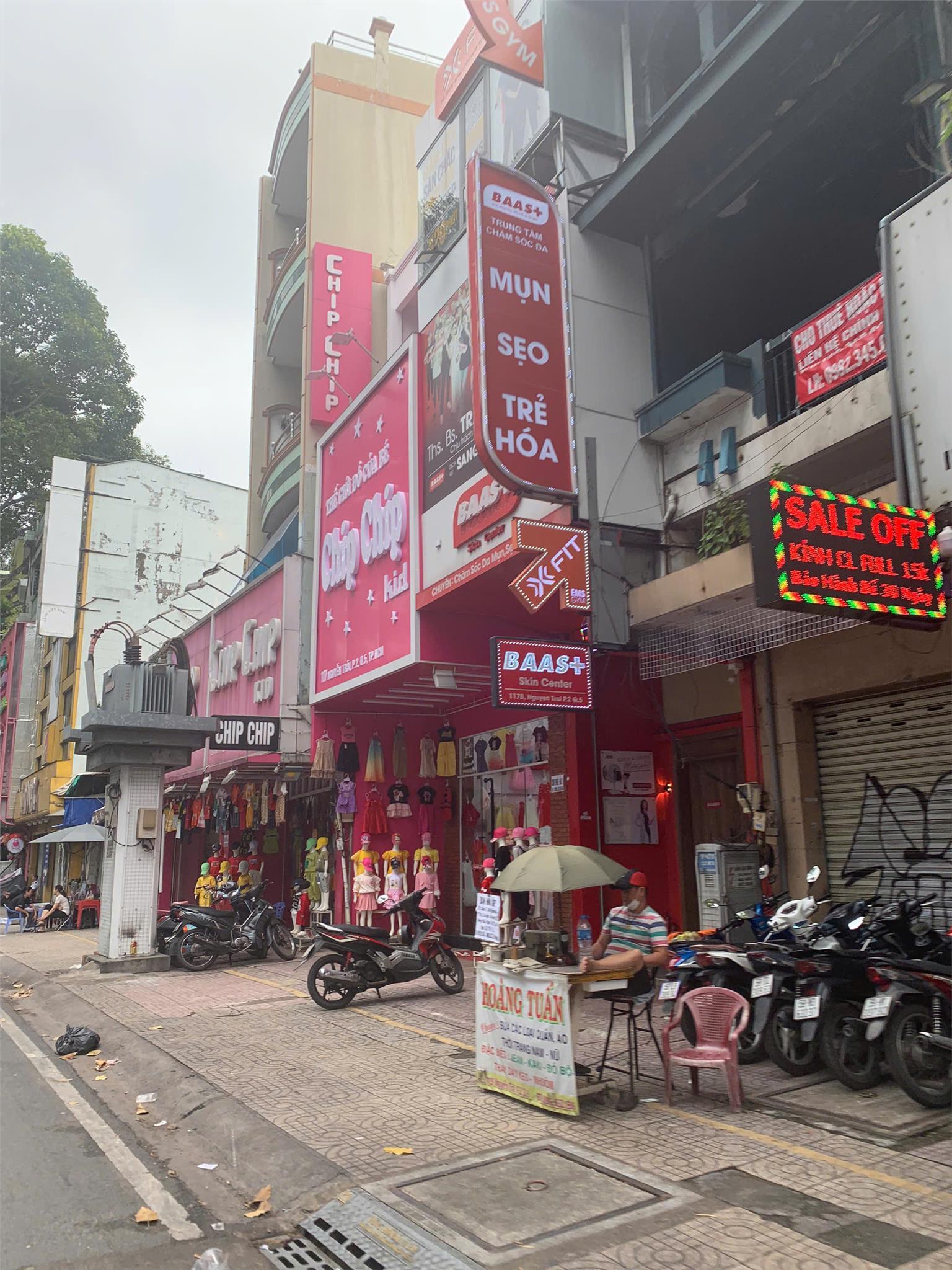  $ GIÁ 17.9 TỶ CÒN TL_MẶT TIỀN 5 TẦNG_PHỐ THỜI TRANG NGUYỄN TRÃI QUẬN 5 