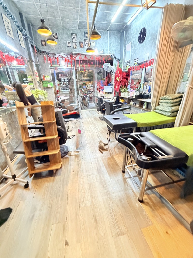  Bán Nhà Mặt tiền Kênh Tân Hóa - gần Khuông Việt, 4x15m, 2 Tầng - 1 đời chủ, chỉ 10,5 tỷ. 