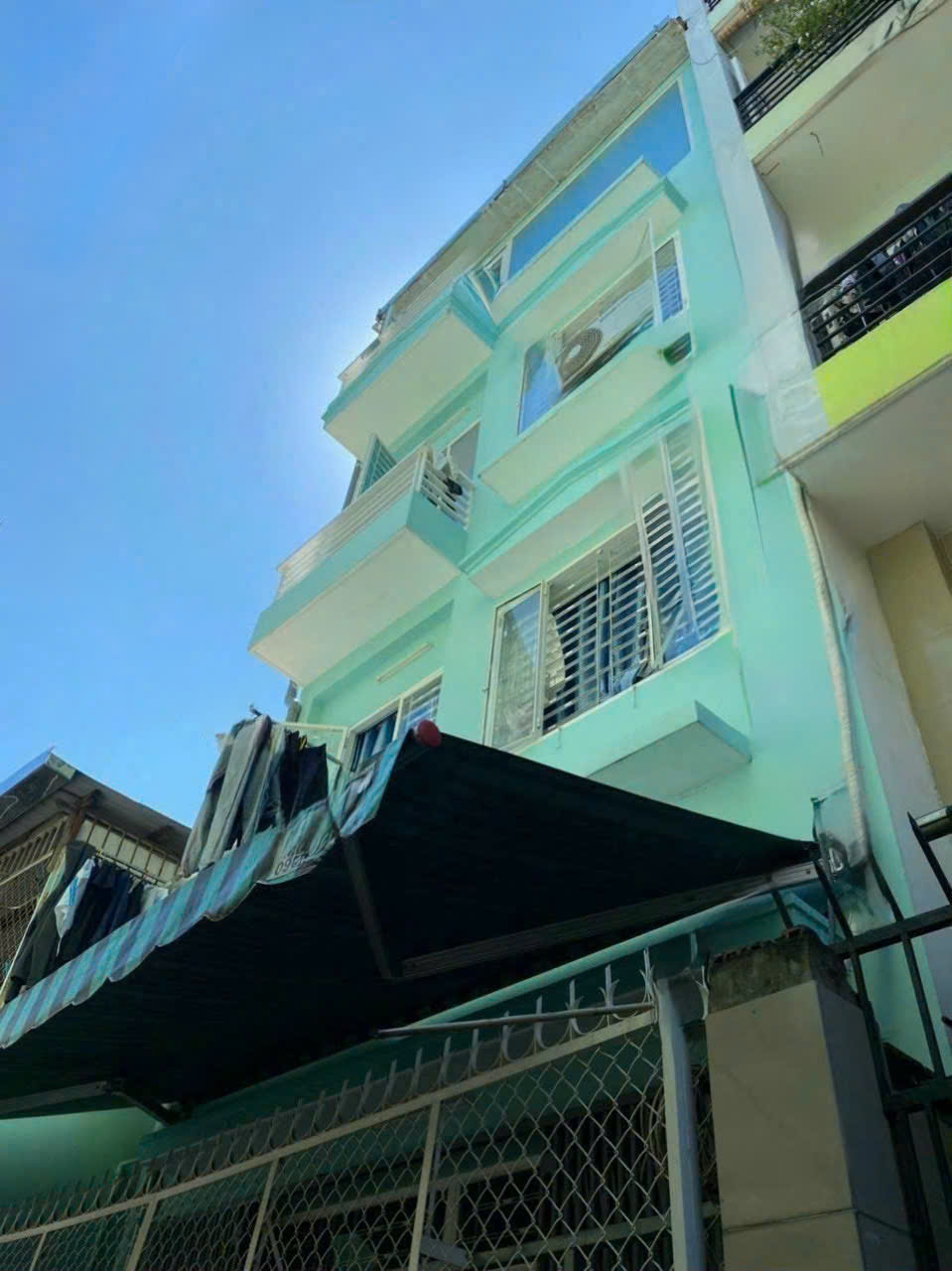  6PN LỚN - CHÍNH CHỦ - GẤP BÁN 7.8 TỶ - TL - LÊ QUANG ĐỊNH - BÌNH THẠNH - 4 TẦNG BTCT - LÀM CHDV - PHÙ HỢP GĐ ĐÔNG NGƯỜI 