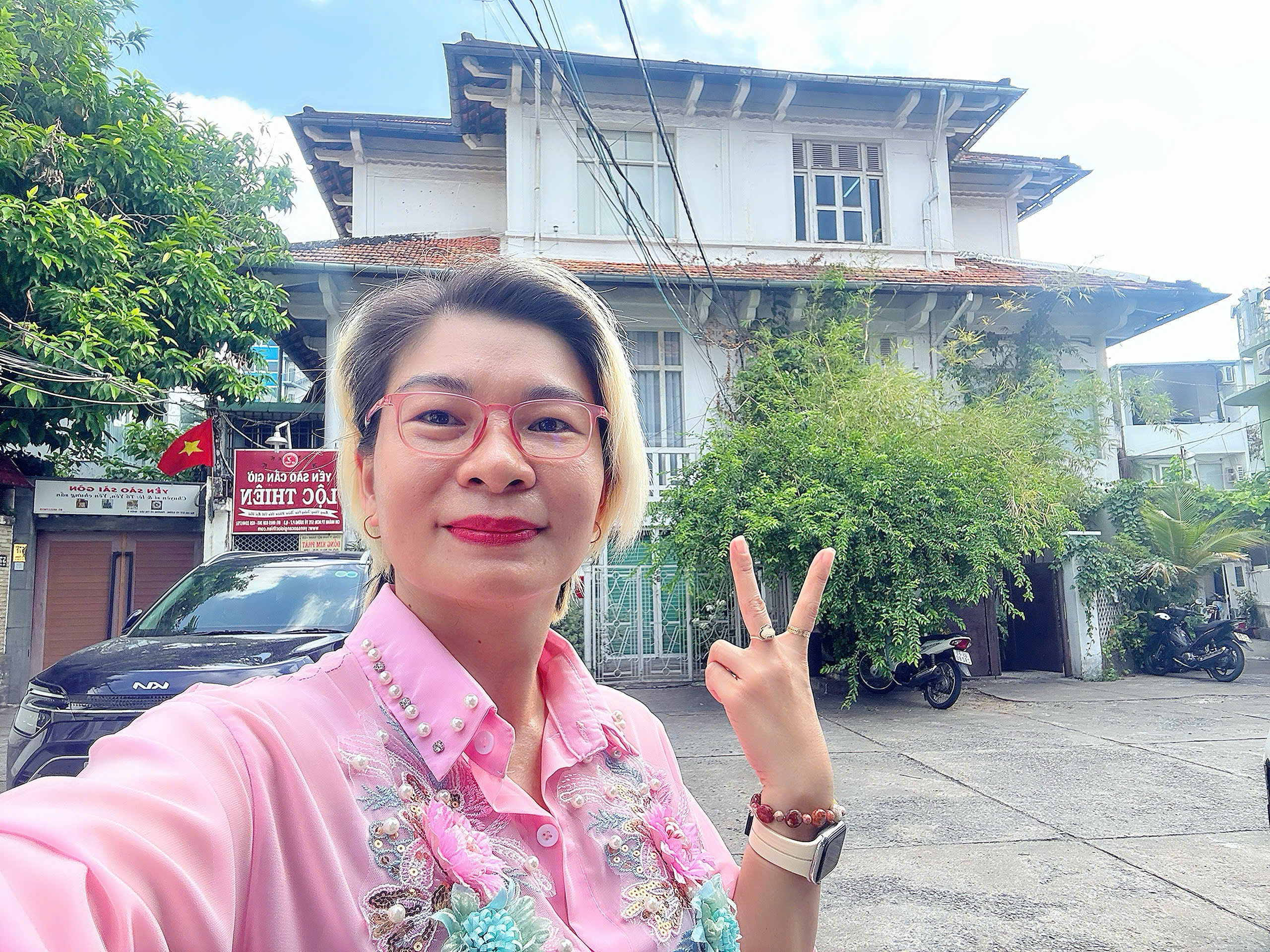  BÁN BIỆT THƯ CỔ ĐẲNG CẤP Đ. TÚ XƯƠNG, QUẬN 3 - HIẾM - 9M
*12M - XUNG QUANH TOÀN QUAN CHỨC HỘI TỤ * LH GIANG GIANG:0938676685 